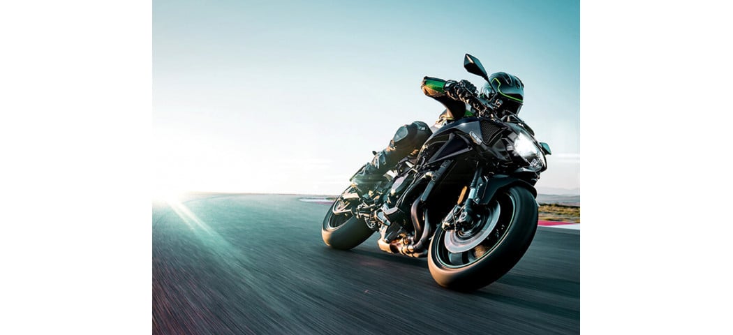Opona motocyklowa - jak czytać oznaczenia, dobrać rozmiar i zwiększyć osiągi motocykla?