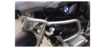Halogeny motocyklowe - jak wybrać dodatkowe oświetlenie?